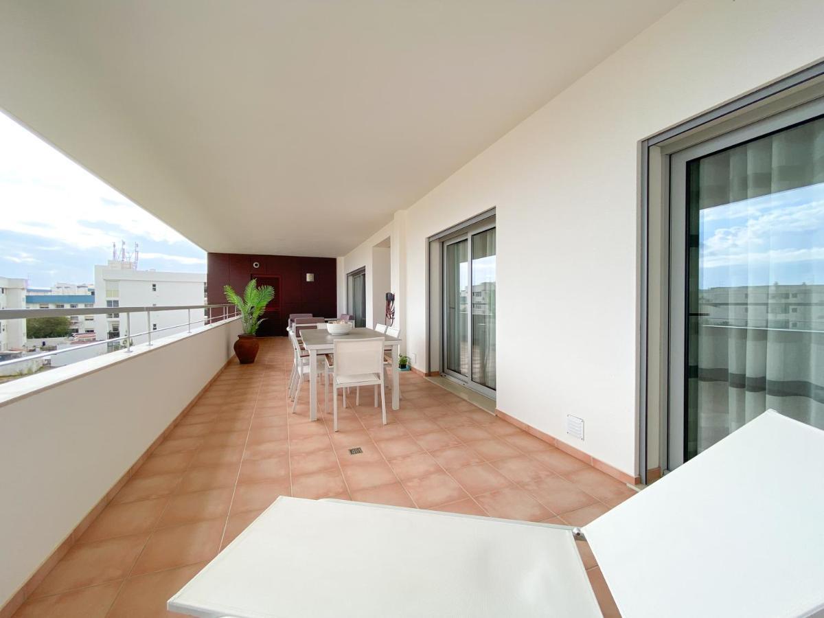 Luxury Condominium Apartment With Swimming Pool #1903 Lagos Ngoại thất bức ảnh