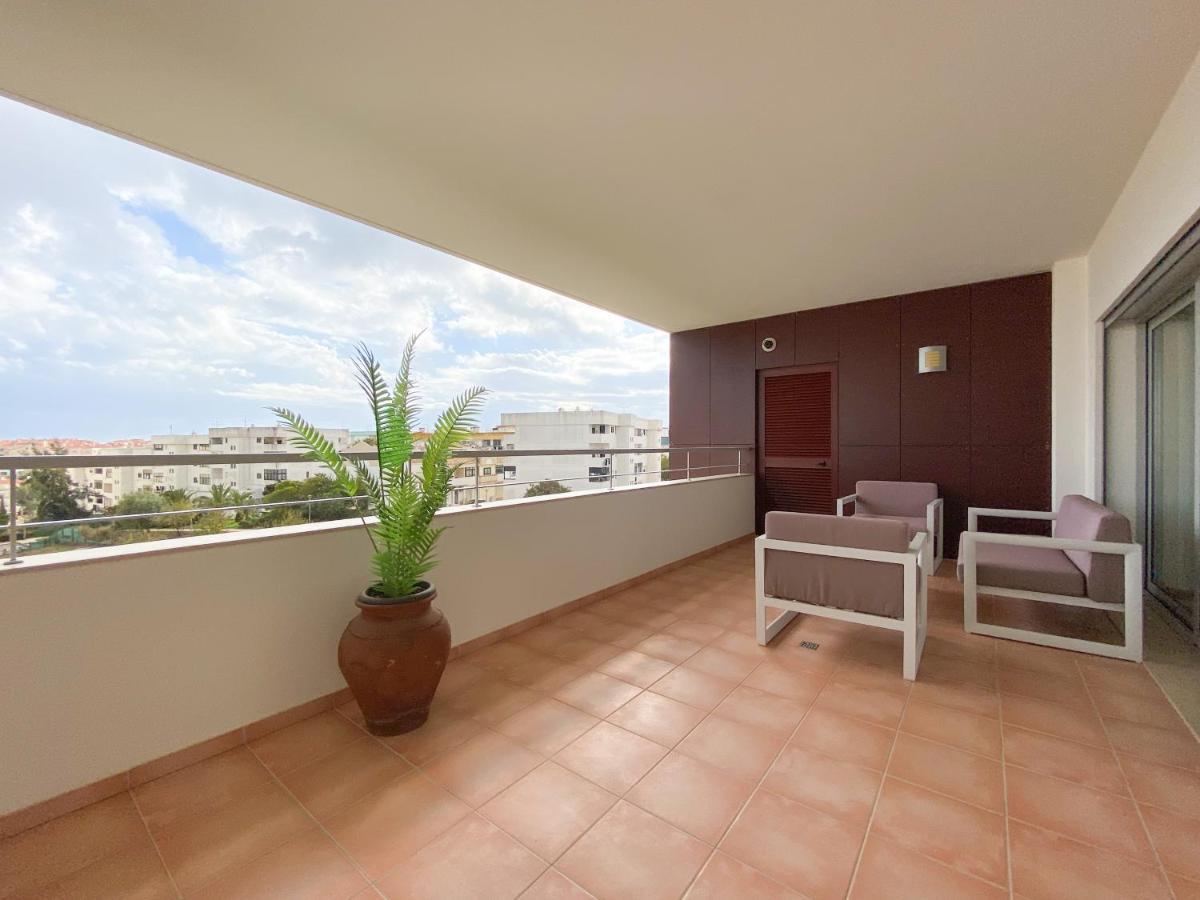 Luxury Condominium Apartment With Swimming Pool #1903 Lagos Ngoại thất bức ảnh