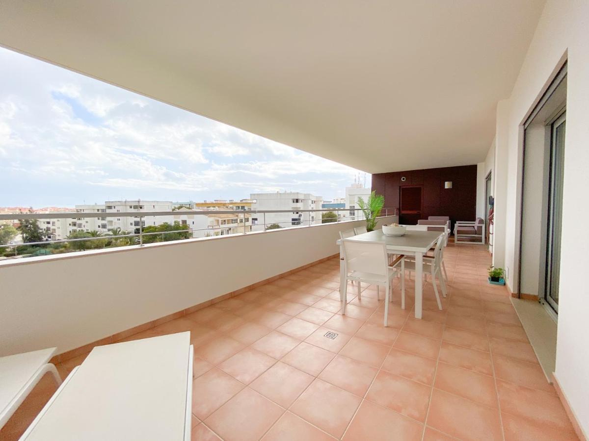Luxury Condominium Apartment With Swimming Pool #1903 Lagos Ngoại thất bức ảnh